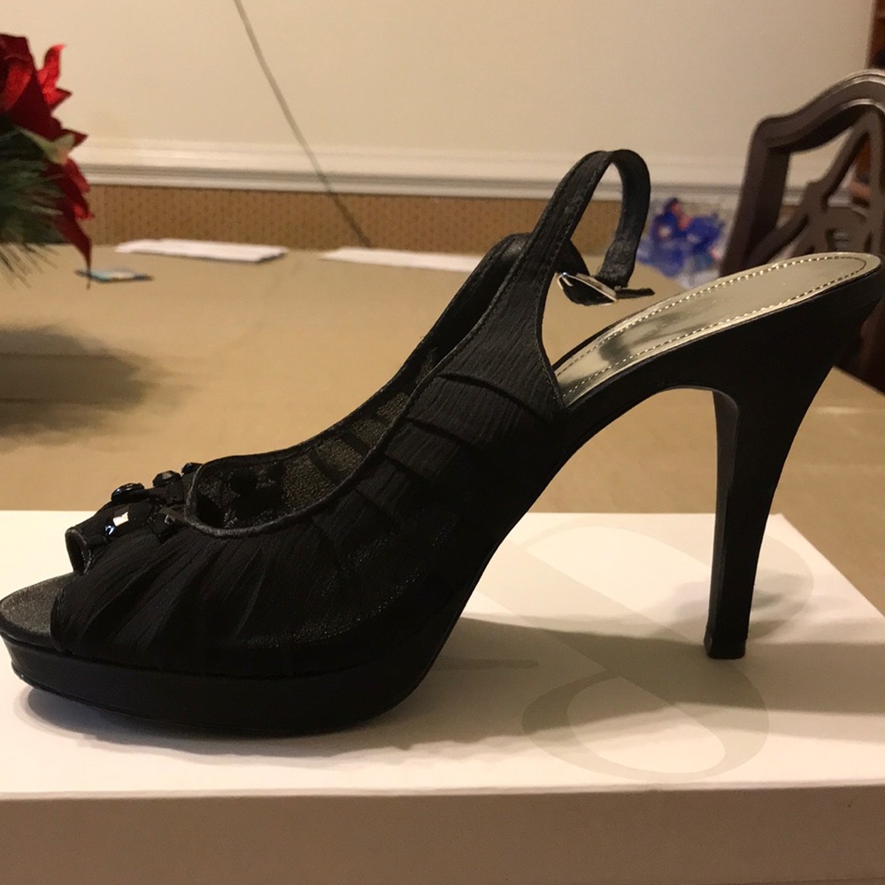 Black shoes